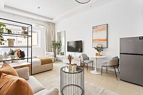 Silkhaus Stylish Studio ASB Tower Pool Gym