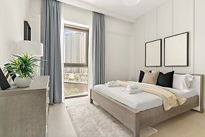 Silkhaus Chic 1BR Creek Beach Grove Pool View