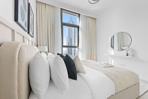 Silkhaus Stylish 1BR Pool Gym Burj Crown