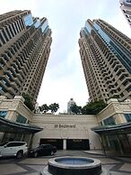 Silkhaus Elite 1bdr at 29 Boulevard Downtown