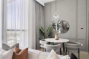 Silkhaus High Floor w View Downtown Views