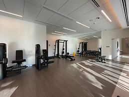 Silkhaus High Floor w View Downtown Views