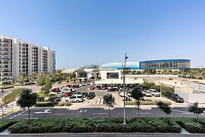 Silkhaus Unique Deal Modern 2bdr Canal View