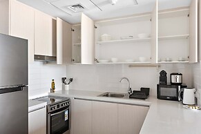 Silkhaus Unique Deal Modern 2bdr Canal View