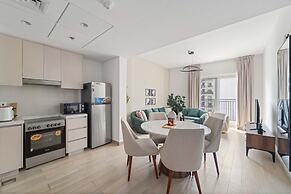 Silkhaus Modern 1bdr Canal Access Yas Island