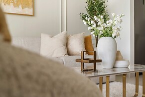 Silkhaus Luxury 2bdr Dubai Creek Harbour
