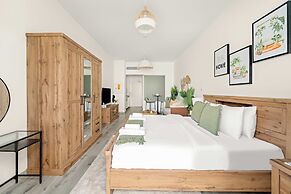 Silkhaus Studio on Palm New Modern Sea View