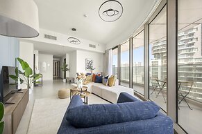 Silkhaus Elegant 2BR Najmat Tower in Reem Island