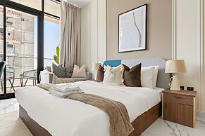 Silkhaus Chic Studio Shared Pool and Gym