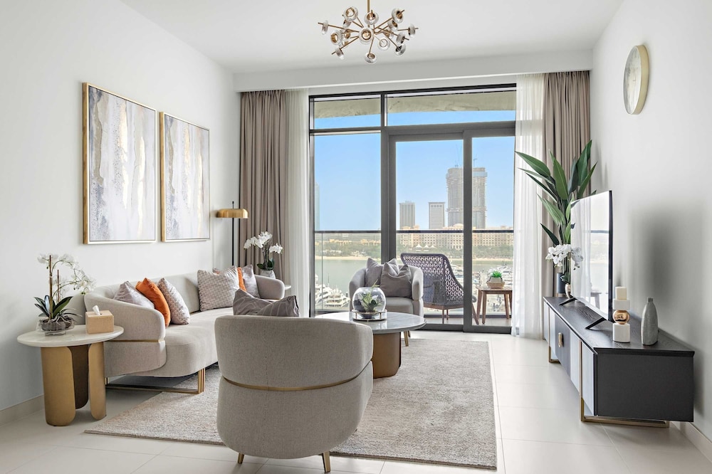 Silkhaus Seaside 2bdr Marina Vista Beachfront