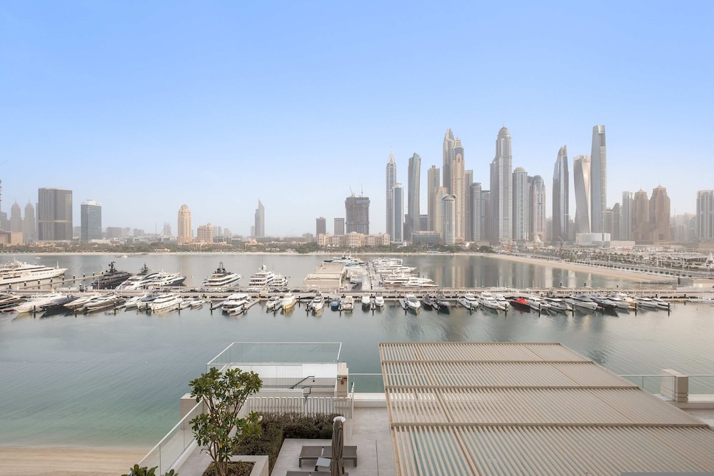 Silkhaus Seaside 2bdr Marina Vista Beachfront