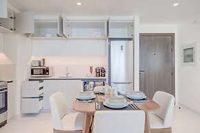 Silkhaus Elegant 1bdr Sea View Private Beach