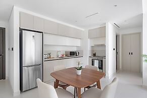 Silkhaus 1 BDR Sea View Retreat Private Beach