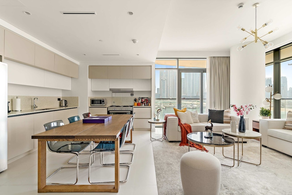 Silkhaus Premium Large 3BR Maid Marina Vista