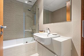Silkhaus Spacious 2bdr Stay in Julphar Tower