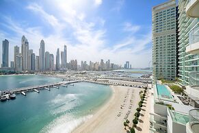 Silkhaus Marina Vista Tower Full Marina View