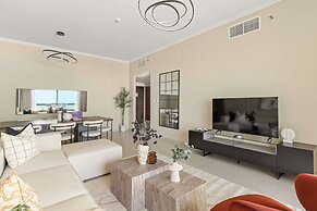 Silkhaus Luxury 2BR Maid Free Beach Access