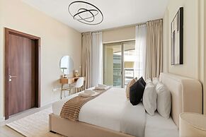Silkhaus Luxury 2BR Maid Free Beach Access