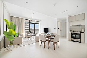 Silkhaus Tower With Private Beach Marina Vista