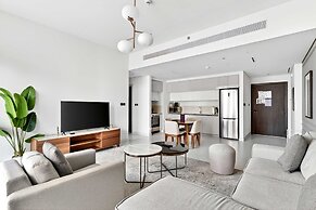 Silkhaus Tower With Private Beach Marina Vista