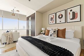 Silkhaus Modern Studio in Sky Gardens Tower Difc