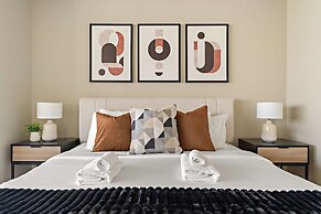 Silkhaus Modern Studio in Sky Gardens Tower Difc