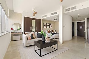 Silkhaus Modern Studio in Sky Gardens Tower Difc