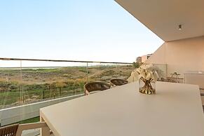 Silkhaus Beach Villa Private Pool 3BR Maid