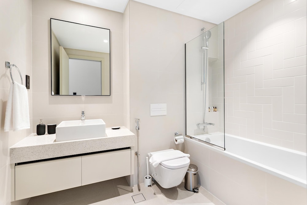 Silkhaus 1bdr Marina Vista Private Beach