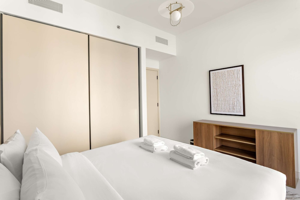 Silkhaus Large 2bdr Sea View Emaar Tower
