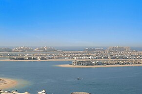 Silkhaus Waterfront 1BR in Marina Vista Tower