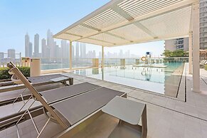 Silkhaus Waterfront 1BR in Marina Vista Tower
