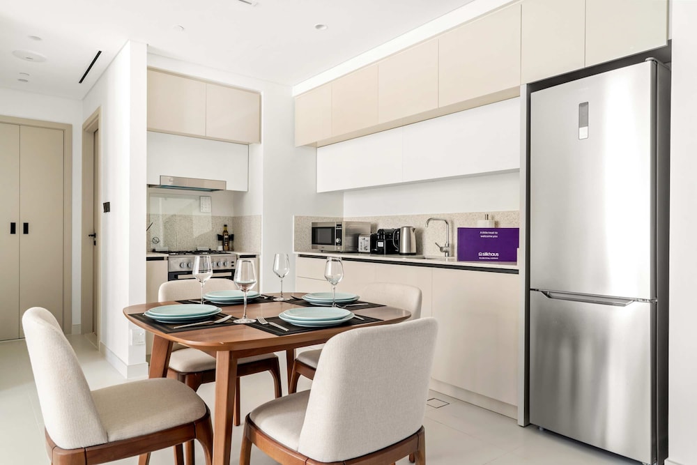 Silkhaus Luxurious 1bdr With Sea View in Emaar