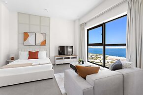 Silkhaus Chic Studio Pixel Tower Private Beach