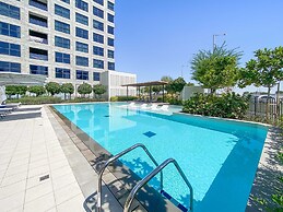 Silkhaus Chic Studio Pixel Tower Private Beach