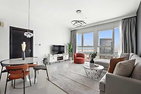 Silkhaus Horizon Tower Big Layout Near Park