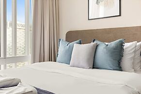 Silkhaus Chic 2BR in Horizon Tower Near Beach