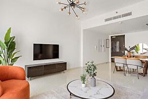 Silkhaus Chic 2BR in Horizon Tower Near Beach