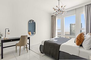 Silkhaus Chic 2BR in Horizon Tower Near Beach