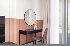 Silkhaus Chic Studio Sky Gardens Difc