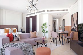 Silkhaus Chic Studio Sky Gardens Difc