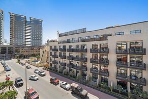 Silkhaus 1BR BIG Studio Space Pantheon Blvd