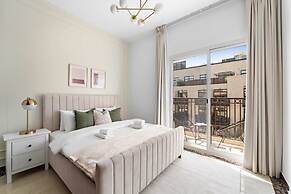 Silkhaus 1BR BIG Studio Space Pantheon Blvd