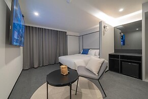 HOTEL LAVANDA