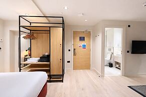 VCity Suites at Teachers