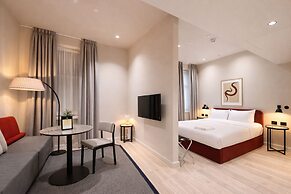 VCity Suites at Teachers