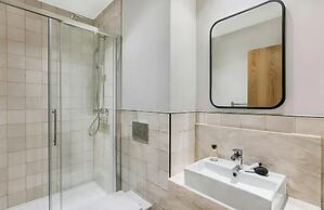 VCity Suites at Teachers