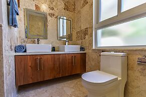 Kite Beach Villa 2