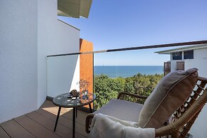 Large Apartment With sea View, Indoor Pool