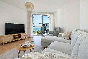 Large Apartment With sea View, Indoor Pool